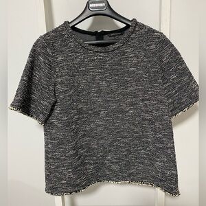 Banana Republic Black and Cream Short Sleeve Top